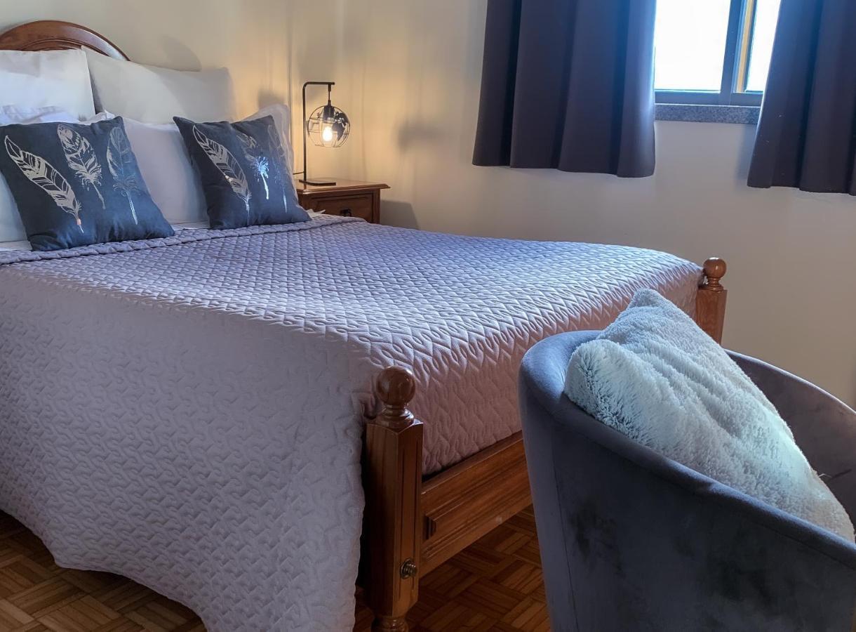 Vale A Pena Residencial Bed & Breakfast ทรานโคโซ ภายนอก รูปภาพ