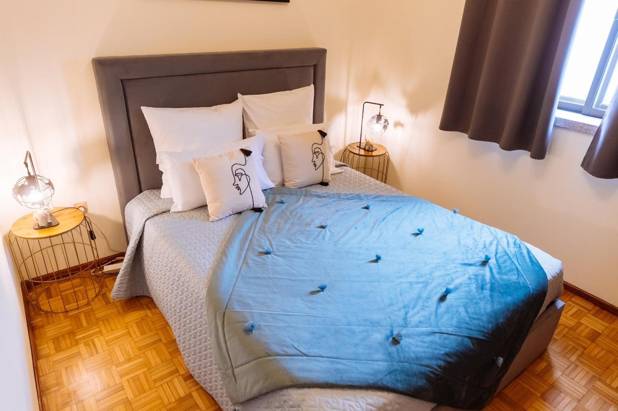 Vale A Pena Residencial Bed & Breakfast ทรานโคโซ ภายนอก รูปภาพ